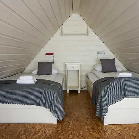 Vik Hotel 3*